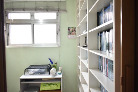 Apartamento à venda com 70m², 3 quartos e 1 vagaEscritório