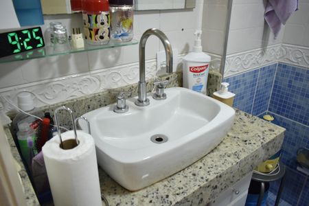 Apartamento à venda com 70m², 3 quartos e 1 vagaBanheiro