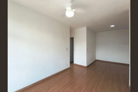 Apartamento para alugar com 66m², 3 quartos e 1 vaga