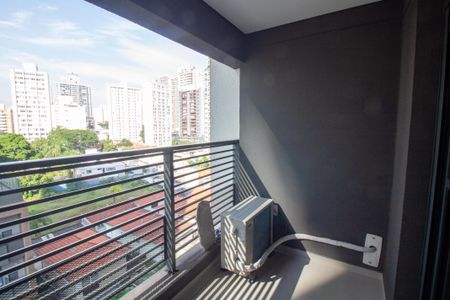 Studio para alugar com 35m², 1 quarto e sem vaga Studio para alugar com 35m², 1 quarto e sem vagaTerraço