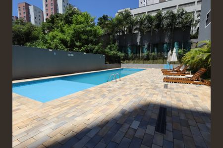Apartamento para alugar com 32m², 1 quarto e sem vagaÁrea comum - Piscina