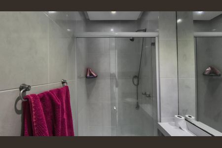 Apartamento à venda com 95m², 3 quartos e 2 vagas Apartamento à venda com 95m², 3 quartos e 2 vagasBanheiro da Suíte 2