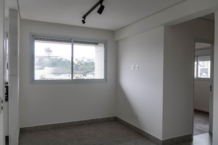 Sala 1 de apartamento para alugar com 2 quartos, 140m² em Vila Paris, Belo Horizonte