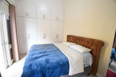 Casa de condomínio para alugar com 454m², 4 quartos e 3 vagasQuarto 2 - Suíte 