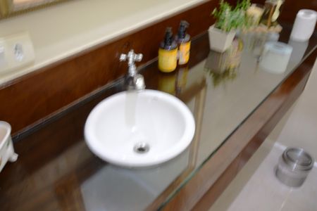 Casa de condomínio para alugar com 454m², 4 quartos e 3 vagasLavabo