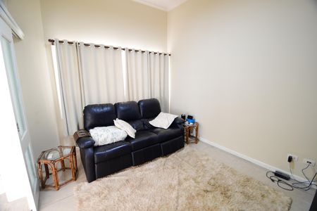 Casa de condomínio para alugar com 454m², 4 quartos e 3 vagasSala de TV