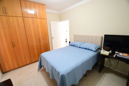 Casa de condomínio para alugar com 454m², 4 quartos e 3 vagasQuarto 3 - Suíte 