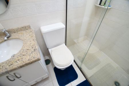 Casa de condomínio para alugar com 454m², 4 quartos e 3 vagasBanheiro Suíte 