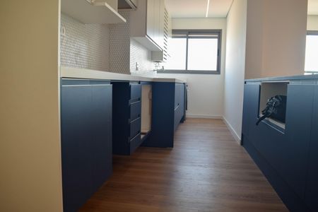 Apartamento à venda com 84m², 2 quartos e 1 vaga Apartamento à venda com 84m², 2 quartos e 1 vagaCozinha e Área de Serviço