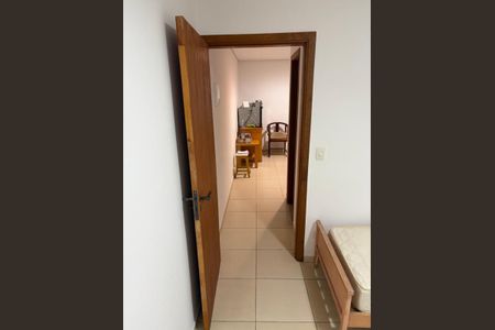 Casa à venda com 249m², 4 quartos e 4 vagas Casa à venda com 249m², 4 quartos e 4 vagasFoto 28