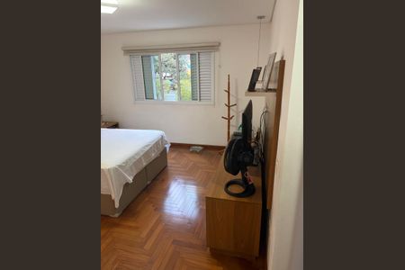 Casa à venda com 249m², 4 quartos e 4 vagas Casa à venda com 249m², 4 quartos e 4 vagasFoto 17