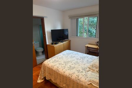 Foto 19 de casa à venda com 4 quartos, 249m² em Pinheirinho, Santo André