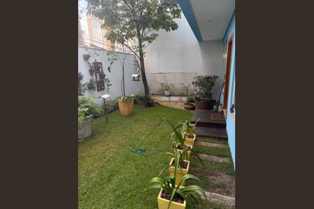 Casa à venda com 249m², 4 quartos e 4 vagas Casa à venda com 249m², 4 quartos e 4 vagasFoto 05