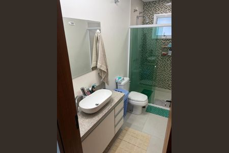 Casa à venda com 249m², 4 quartos e 4 vagas Casa à venda com 249m², 4 quartos e 4 vagasFoto 38