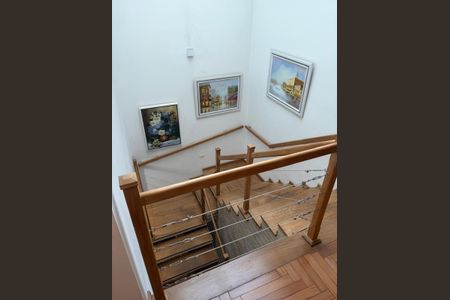 Casa à venda com 249m², 4 quartos e 4 vagas Casa à venda com 249m², 4 quartos e 4 vagasFoto 14