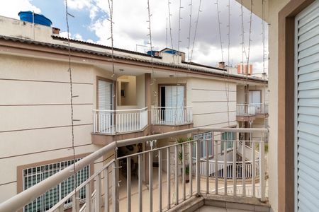 Casa de condomínio para alugar com 189m², 3 quartos e 3 vagas Casa de condomínio para alugar com 189m², 3 quartos e 3 vagasVaranda da Suíte