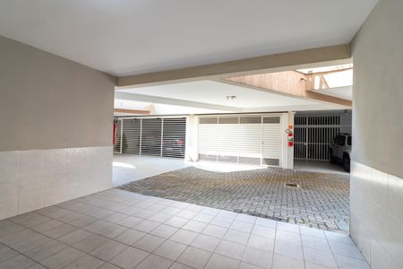 Casa de condomínio para alugar com 189m², 3 quartos e 3 vagas Casa de condomínio para alugar com 189m², 3 quartos e 3 vagasGaragem