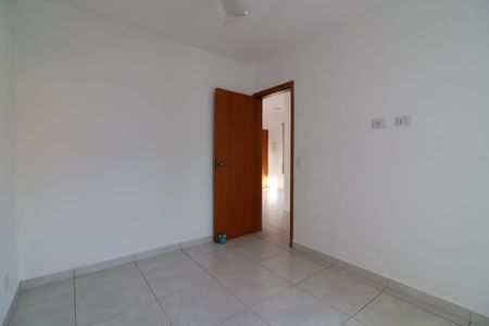 Quarto 1 de apartamento para alugar com 2 quartos, 40m² em Vila Nhocuné, São Paulo