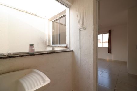 Apartamento para alugar com 40m², 2 quartos e sem vaga Apartamento para alugar com 40m², 2 quartos e sem vagaÁrea de Serviço