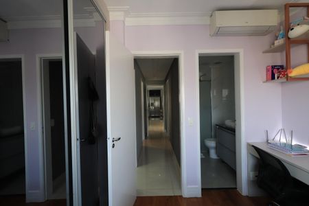 Apartamento à venda com 125m², 3 quartos e 2 vagasQuarto 3 - Suíte