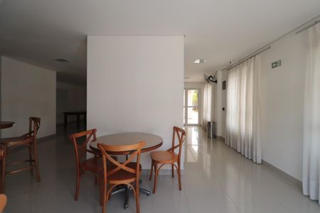 Apartamento à venda com 125m², 3 quartos e 2 vagasÁrea comum - Salão de festas