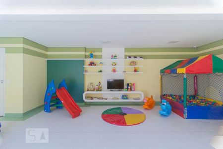 Apartamento à venda com 125m², 3 quartos e 2 vagas Apartamento à venda com 125m², 3 quartos e 2 vagasBrinquedoteca