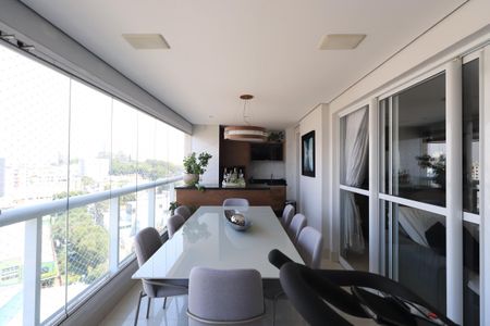 Apartamento à venda com 125m², 3 quartos e 2 vagasSacada