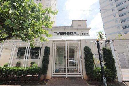 Apartamento à venda com 125m², 3 quartos e 2 vagasFachada e portaria