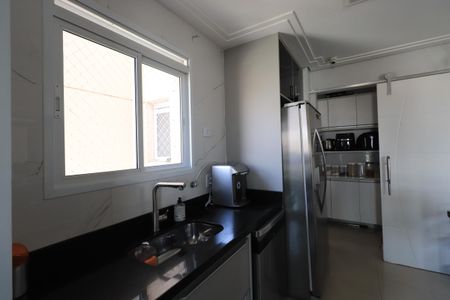 Apartamento à venda com 125m², 3 quartos e 2 vagasCozinha