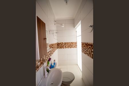 Casa para alugar com 68m², 2 quartos e 1 vagaBanheiro da Suíte 2