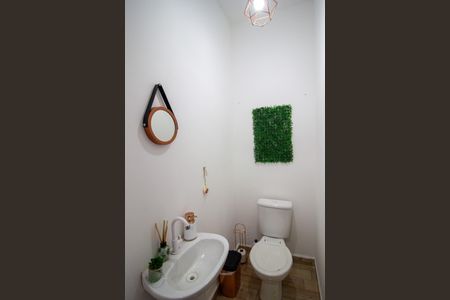 Casa para alugar com 68m², 2 quartos e 1 vagaLavabo 