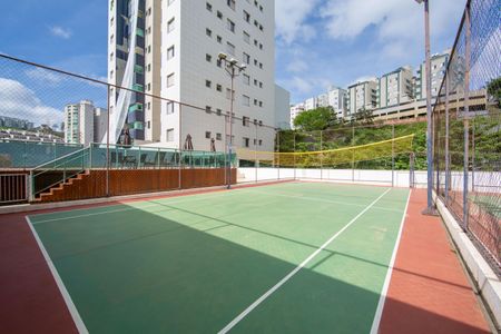 Apartamento à venda com 71m², 2 quartos e 2 vagasQUADRA