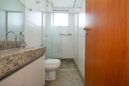 Apartamento à venda com 71m², 2 quartos e 2 vagasBANHEIRO1