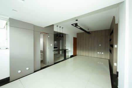 Apartamento à venda com 71m², 2 quartos e 2 vagasSALA