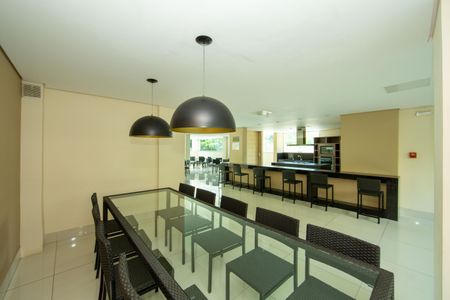 Apartamento à venda com 71m², 2 quartos e 2 vagasSALAO DE FESTAS