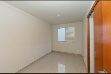 Apartamento à venda com 96m², 3 quartos e 2 vagasQUARTO3