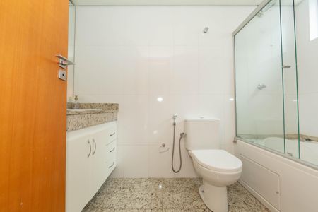 Apartamento à venda com 96m², 3 quartos e 2 vagasBANHEIRO1