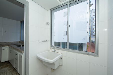 Apartamento à venda com 96m², 3 quartos e 2 vagasAREA DE SERVICO