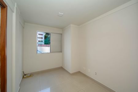 Apartamento à venda com 96m², 3 quartos e 2 vagasQUARTO2