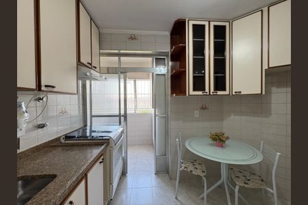 Apartamento à venda com 55m², 2 quartos e 1 vagaCozinha