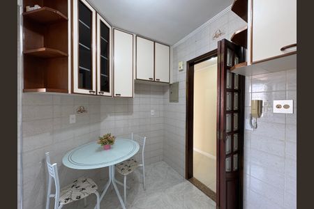Apartamento à venda com 55m², 2 quartos e 1 vagaCozinha