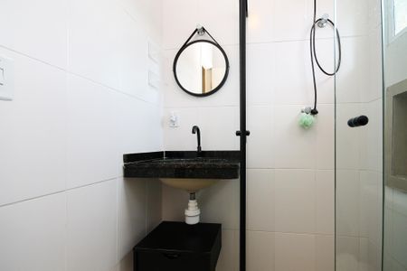 Casa de condomínio para alugar com 49m², 2 quartos e 2 vagasBanheiro Quartos