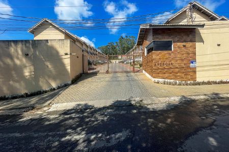 Casa de condomínio para alugar com 49m², 2 quartos e 2 vagasFachada Condominio