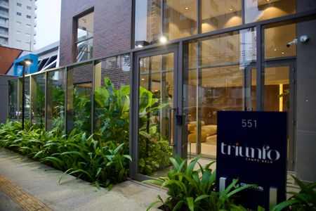 Apartamento para alugar com 81m², 2 quartos e 1 vaga Apartamento para alugar com 81m², 2 quartos e 1 vagaFachada e portaria