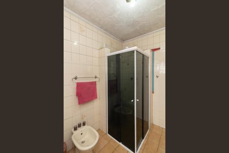 Casa à venda com 321m², 6 quartos e 5 vagas Casa à venda com 321m², 6 quartos e 5 vagasBanheiro 2