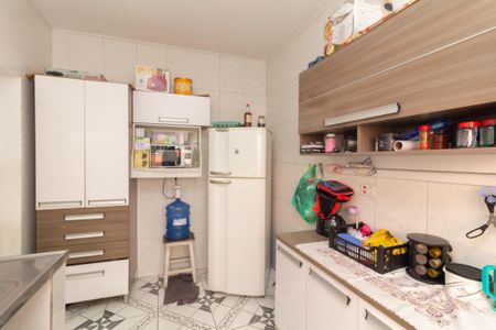 Casa à venda com 321m², 6 quartos e 5 vagas Casa à venda com 321m², 6 quartos e 5 vagasCozinha 2