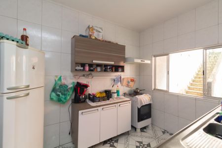 Casa à venda com 321m², 6 quartos e 5 vagas Casa à venda com 321m², 6 quartos e 5 vagasCozinha 2