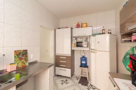 Casa à venda com 321m², 6 quartos e 5 vagas Casa à venda com 321m², 6 quartos e 5 vagasCozinha 2