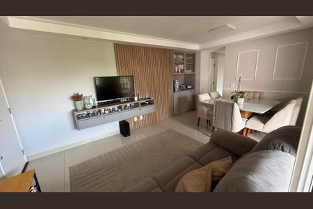 Sala de apartamento à venda com 3 quartos, 82m² em Loteamento Center Santa Genebra, Campinas