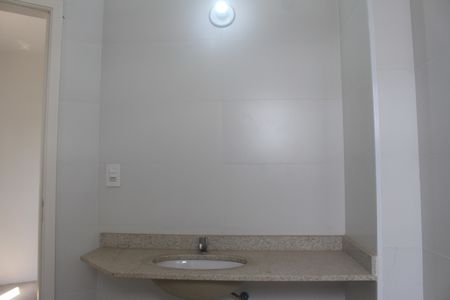 Apartamento à venda com 97m², 3 quartos e 2 vagasBanheiro da Suíte